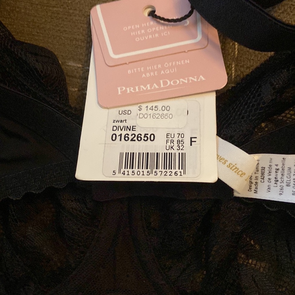 Bras - Picture 6 of 6